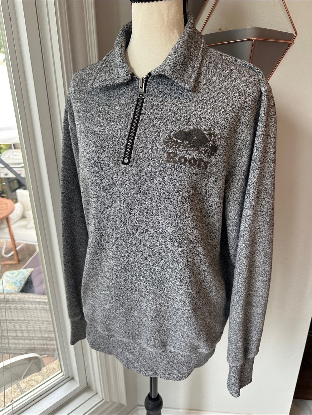ROOTS Women’s Heather Gray Grey Quarter-Zip Pullover Sweater Sweatshirt Size XS